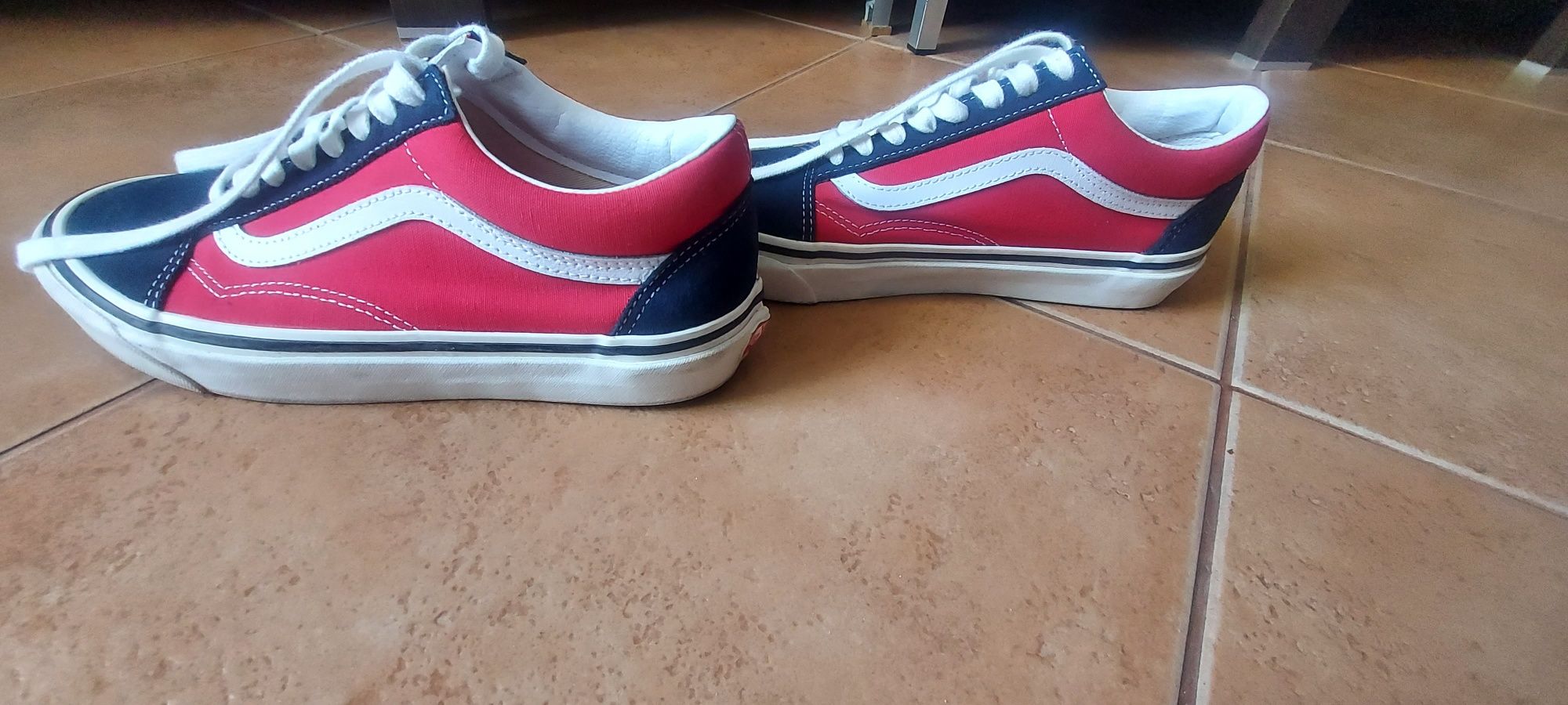 Vans rozmiar 40 długość wkładki 25.5cm