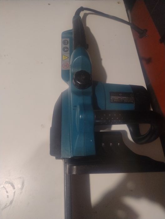 Pilarka łańcuchowa Makieta UC3020A 180/w