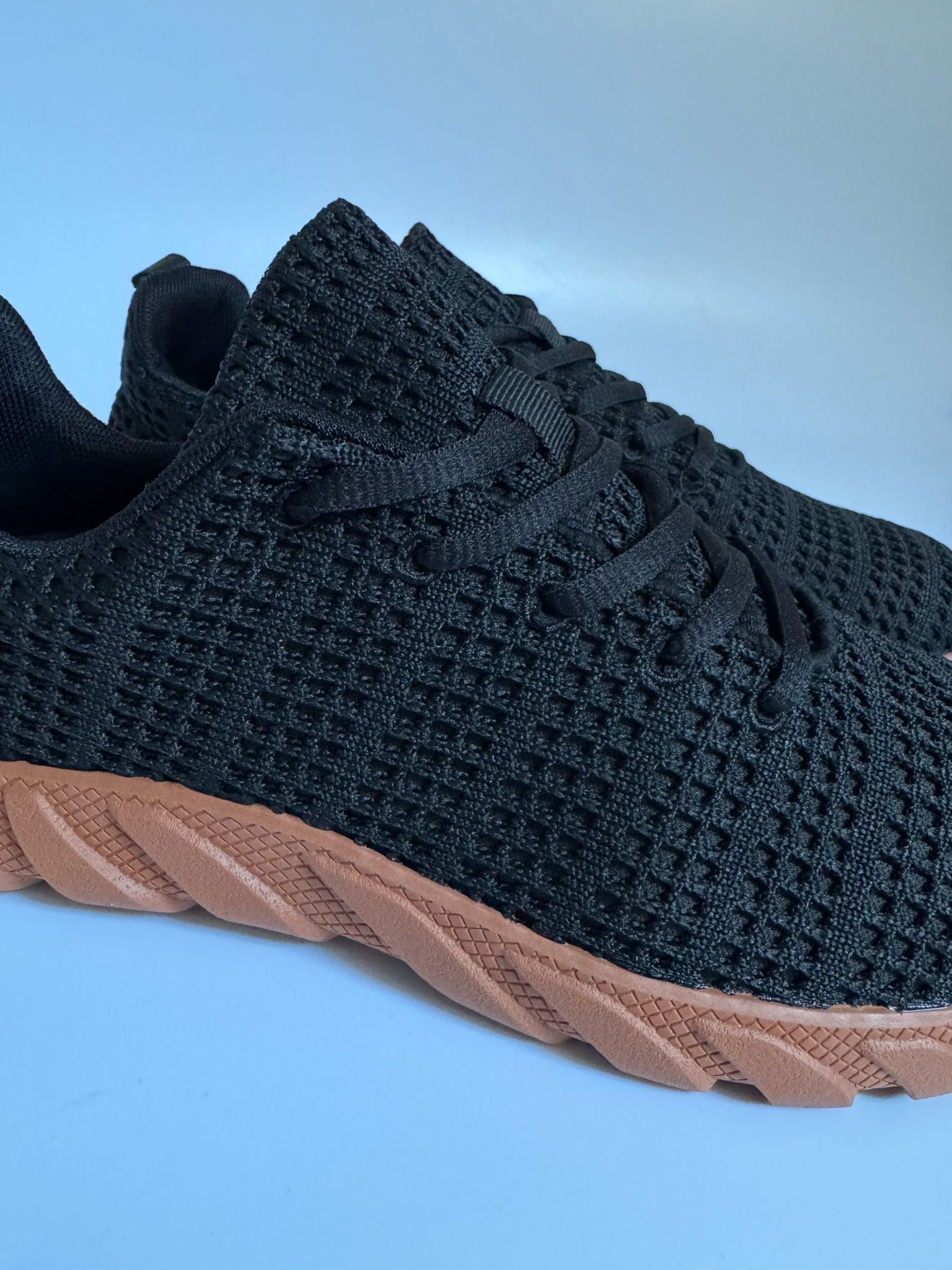 Nowe buty sportowe elastyczne czarne 41