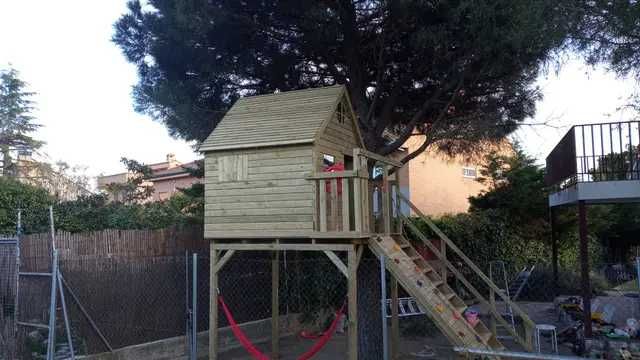 CASINHA NA ARVORE INSTALADA NO TEU JARDIM.