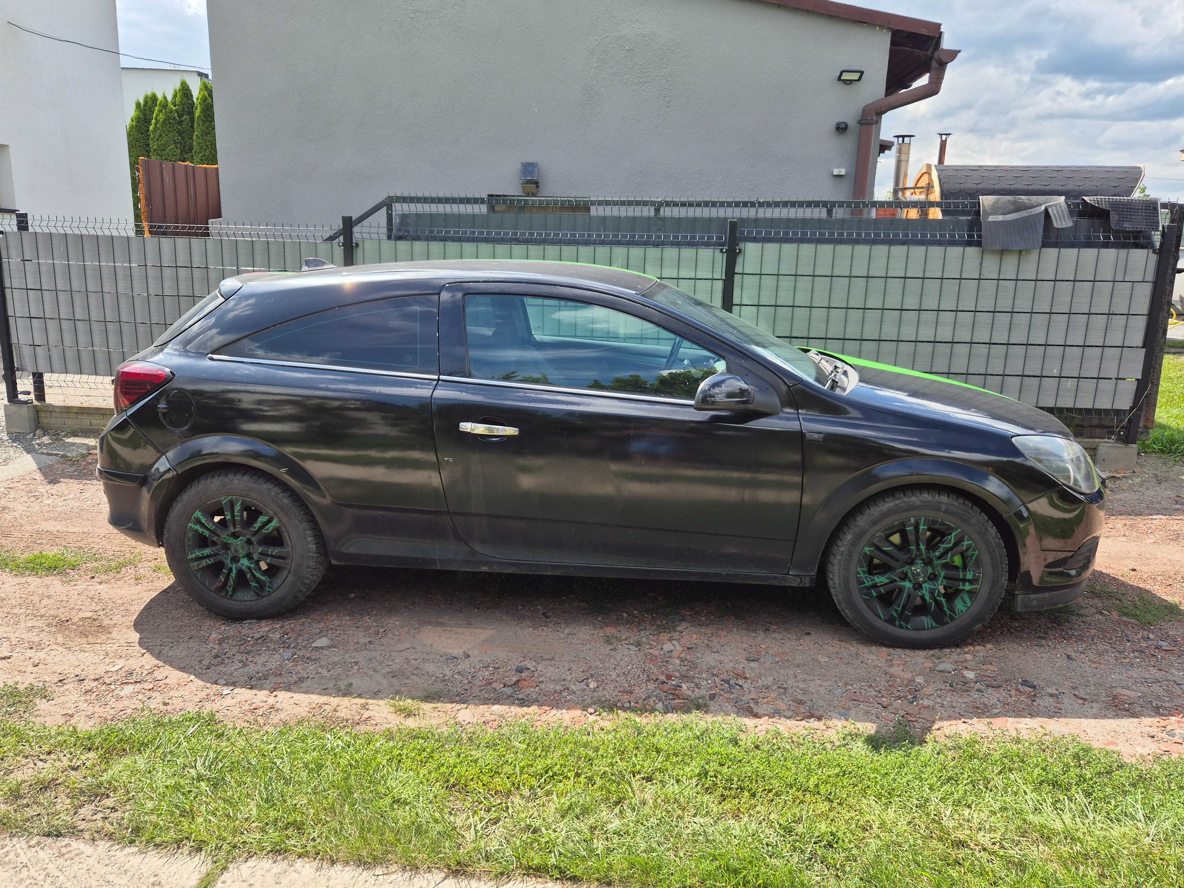 Opel astra GTC tuning  bi-xenon zdalne odpalanie silnika