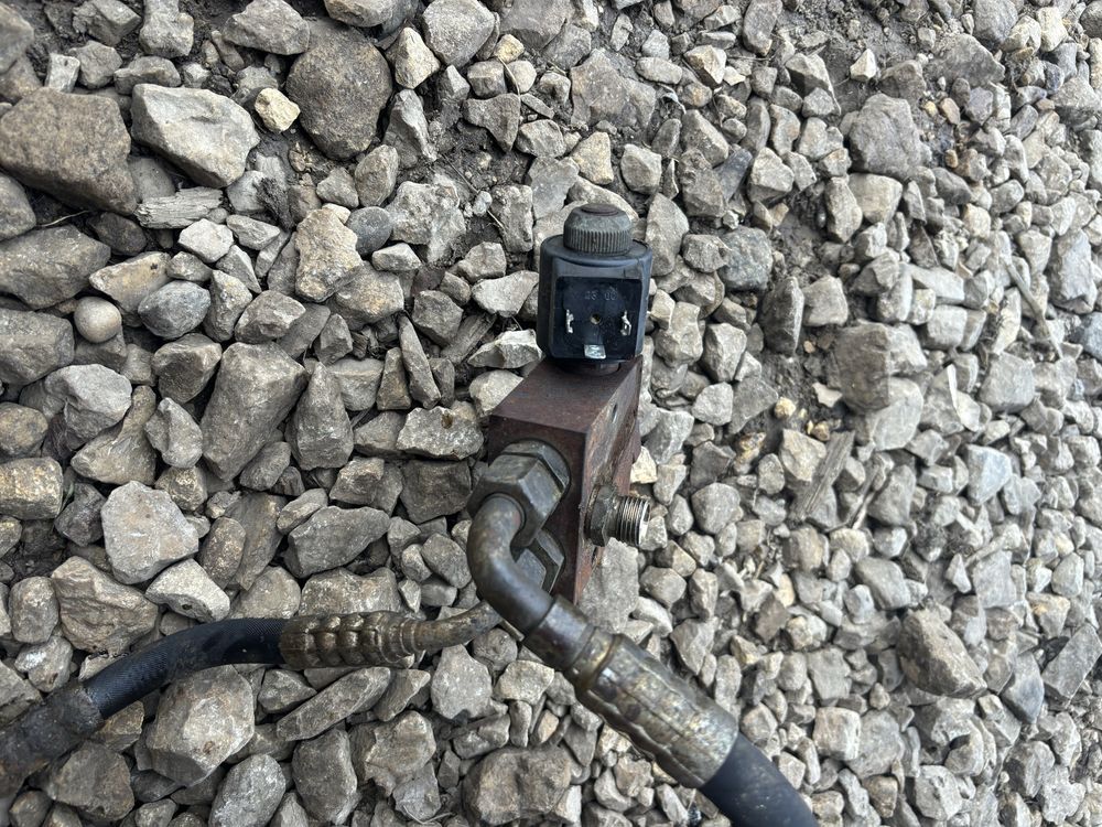 Płyta dolna wibrator pompa rodzielacz wacker DPU 100-70