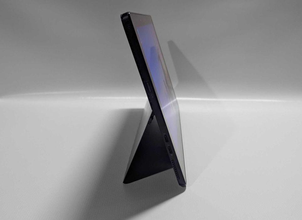 Dell Latitude 5290 2 in 1 i7/4.2GHz/Touchscreen/16GB_RAM/512G_SSD/Webc