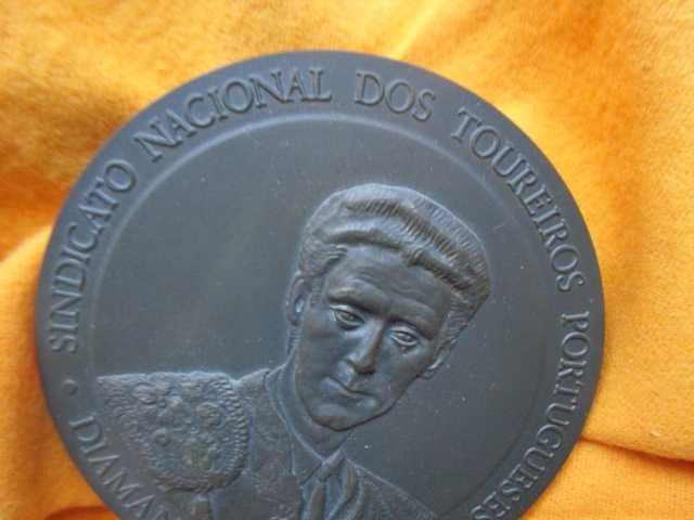 medalha tauromaquia Diamantino Vizeu Sindicato dos Toureiros