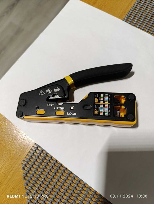 кліщі для обтиску rg45