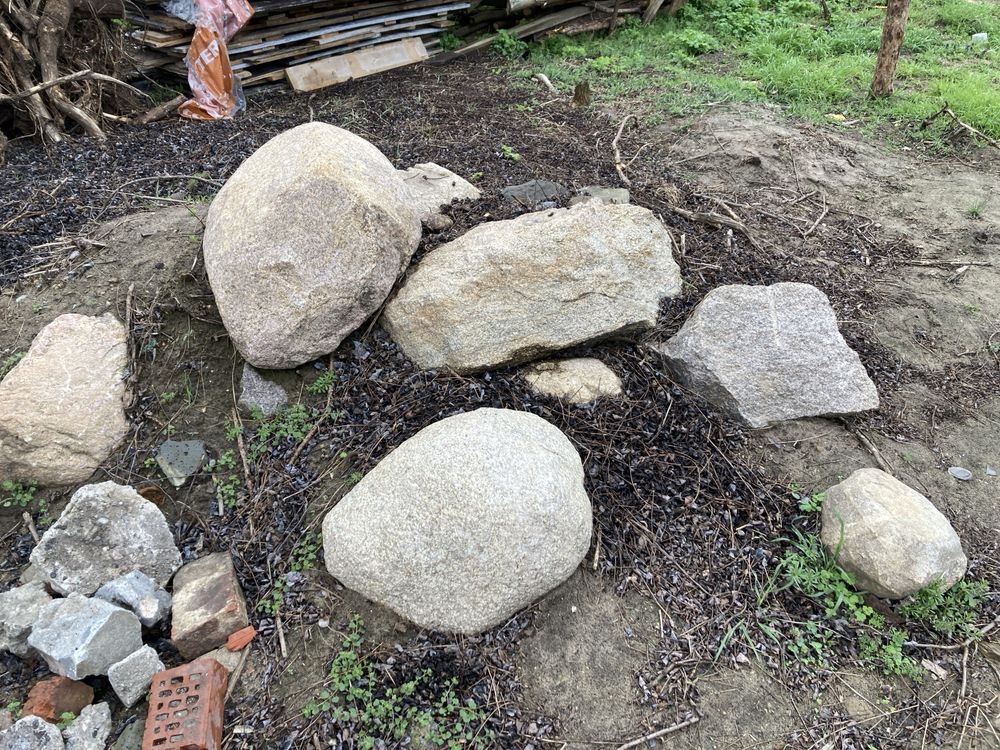 Kamienie/ głazy na skalniak, do ogrodu