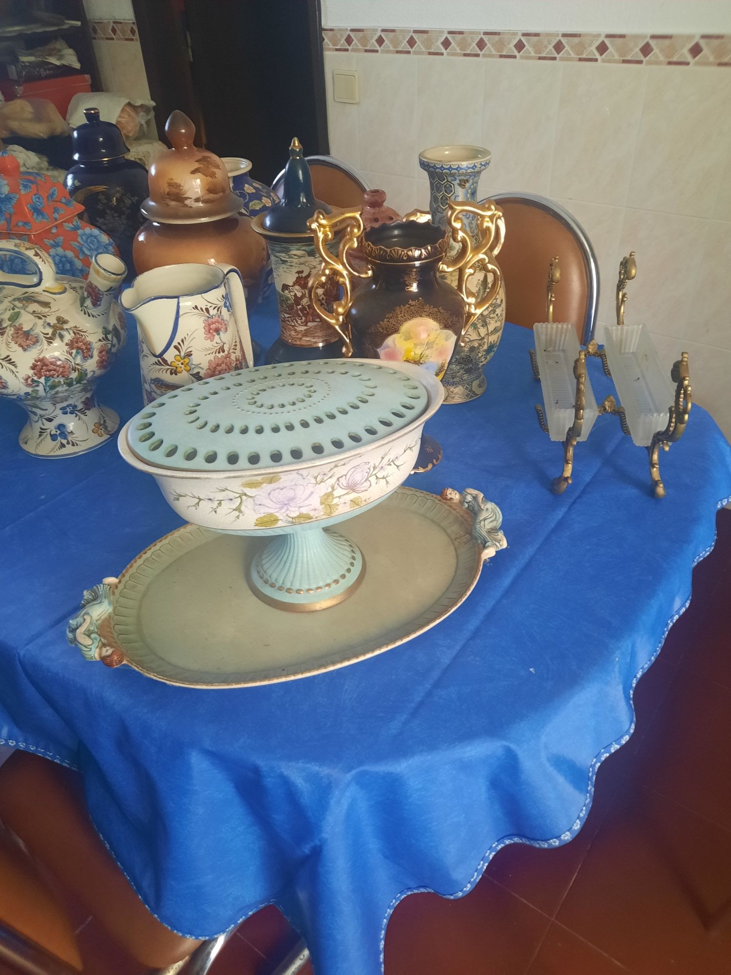 Conjunto  de jarroes