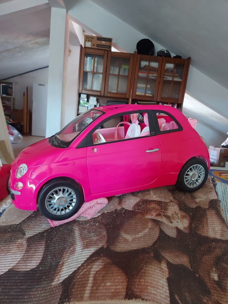 2 x Carros da barbie em bom estado.