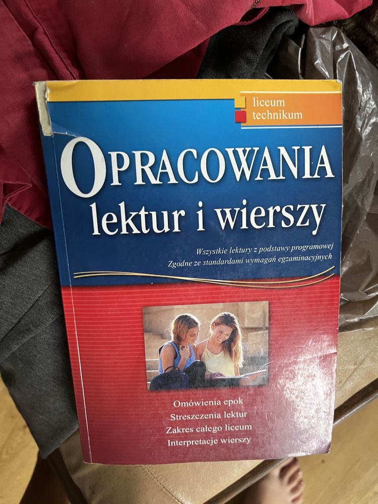 Opracowania lektur i wierszy