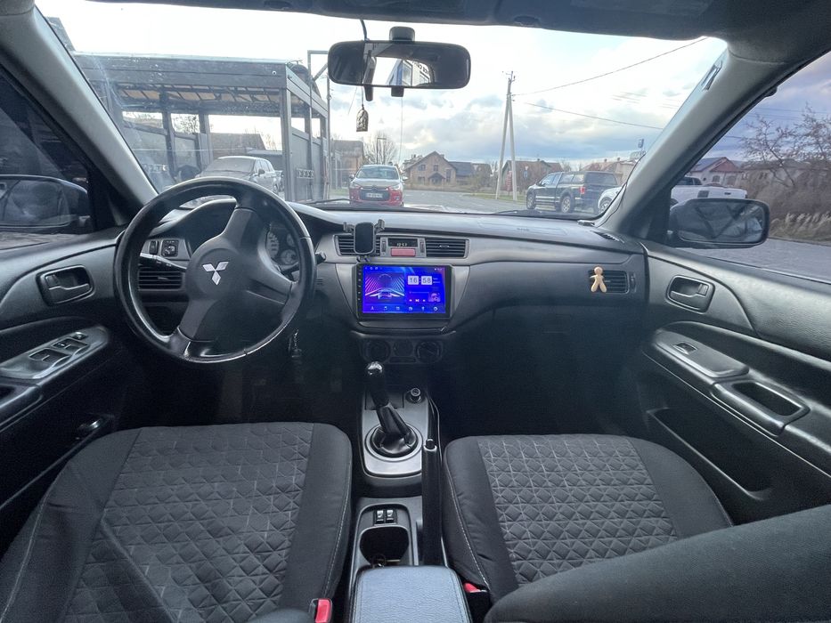 Продам Mitsubishi Lancer 9