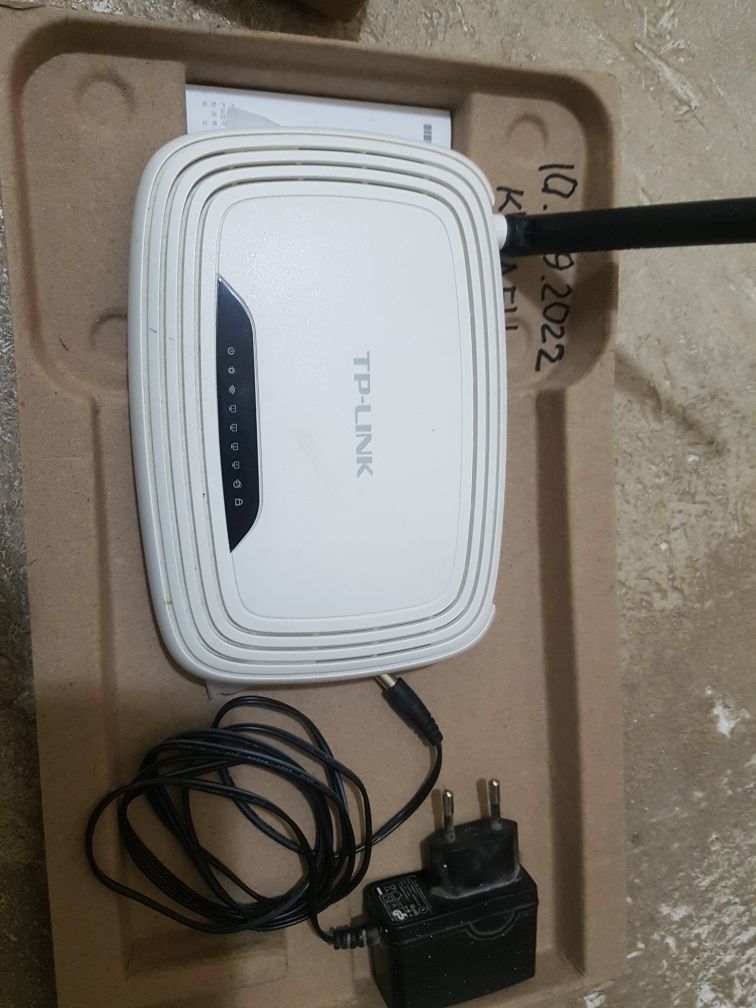 Продам wi-fi роутер tp-link