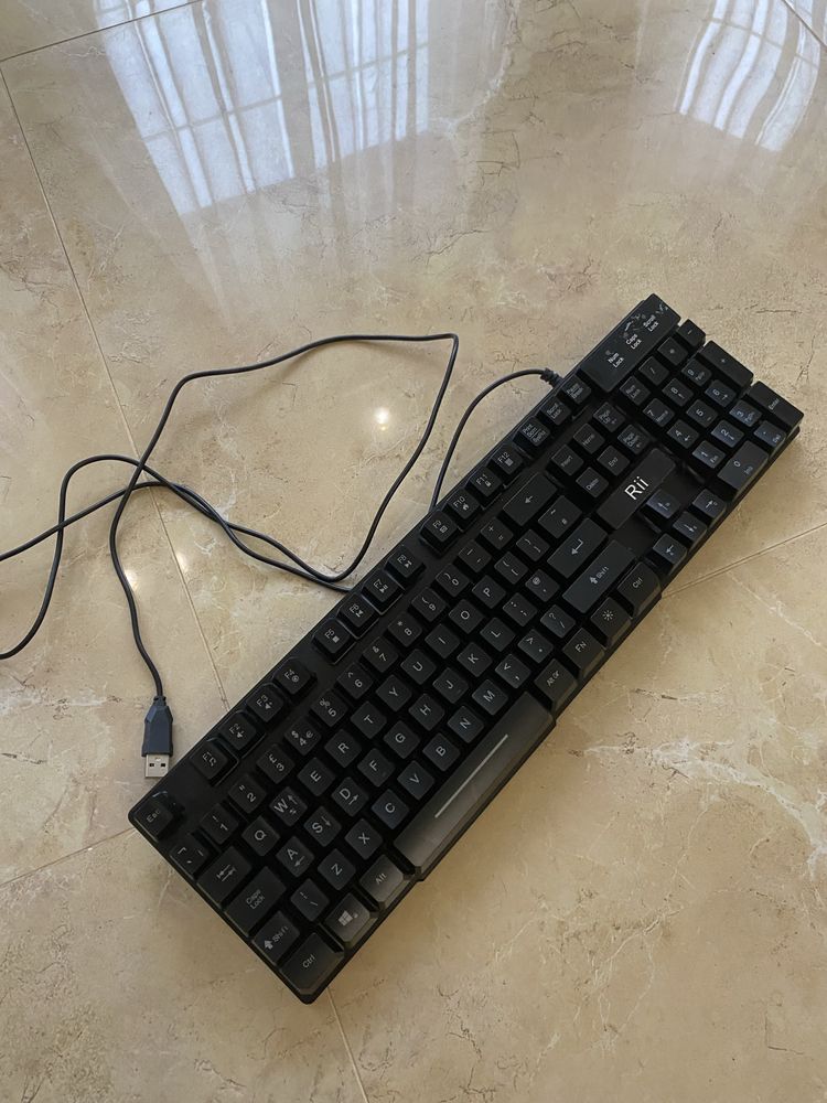 Клавиатура с подсветкой Rii RK100