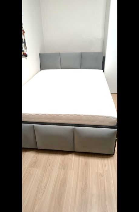 łóżko z materacem 140x200