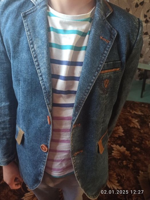 Шикарный пиджак для мальчика