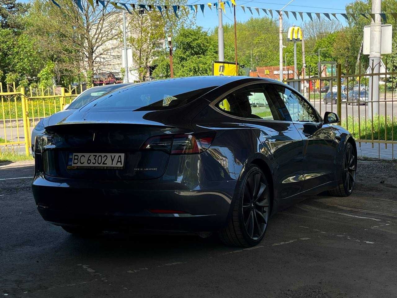 Tesla Model 3 PERFORMANCE Dual Motors 2020