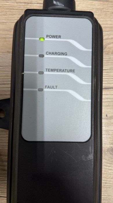 Зарядка е-Гольф e-Golf 10A, оригінал