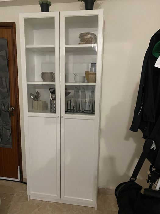 Estante de vidro ikea + mesa ikea