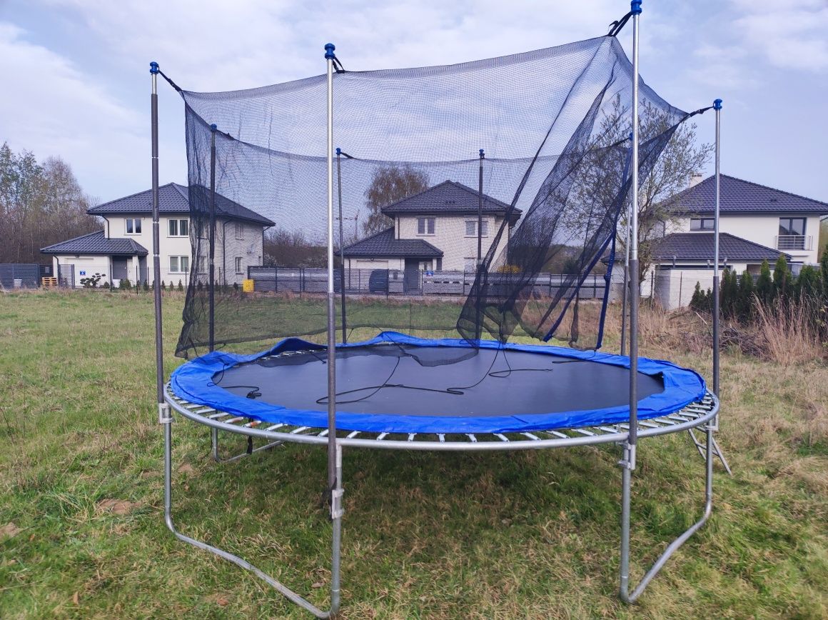 Trampolina ogrodowa 390 cm