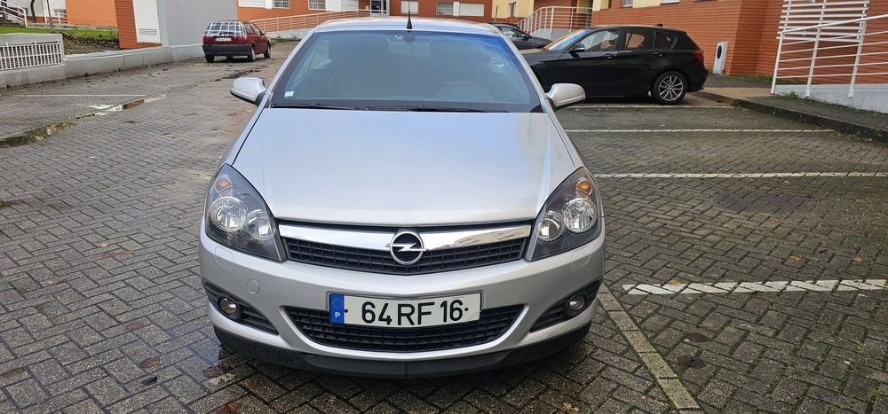 Opel astra 1.9 cdti twintop cabrio 06