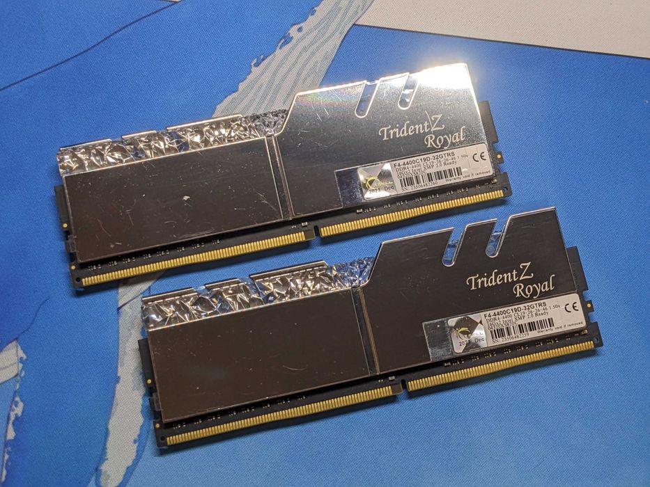 G.SKILL TridentZ Royal Silver 32GB 2x16GB 4400MHz CL19 XMP