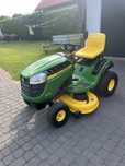 Kosiarka traktorek John Deere D130 dwa cylindry 22 konie