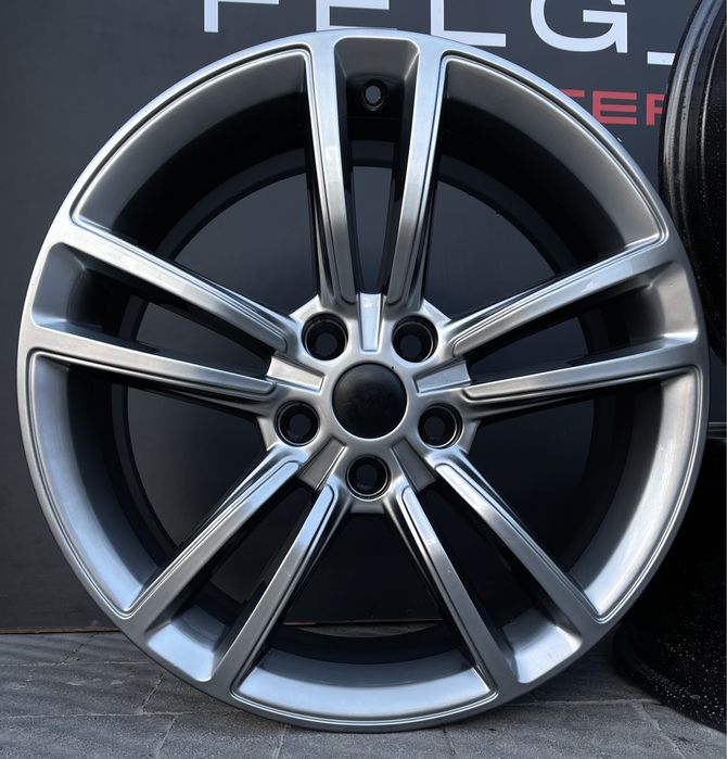Диски Tesla Model S R19 5x120 Et40 8J. Acura MDX