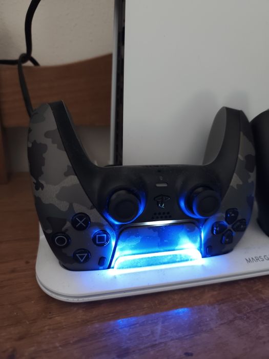 Ps5 Slim + Comandos
