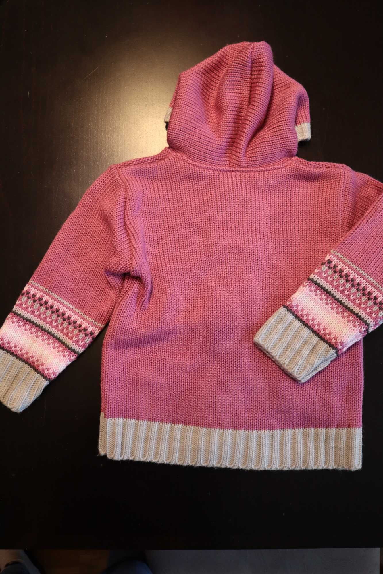 Nowy sweterek dziewczęcy rozpinany z kapturem r. 98