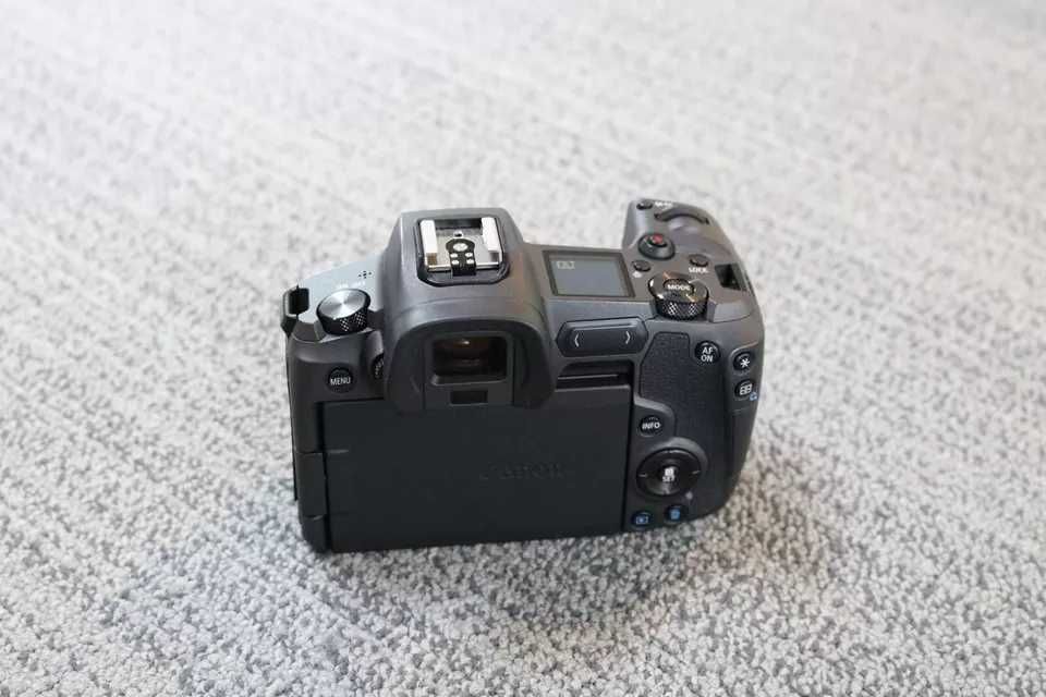 Canon EOS R body (bez obiektywu)