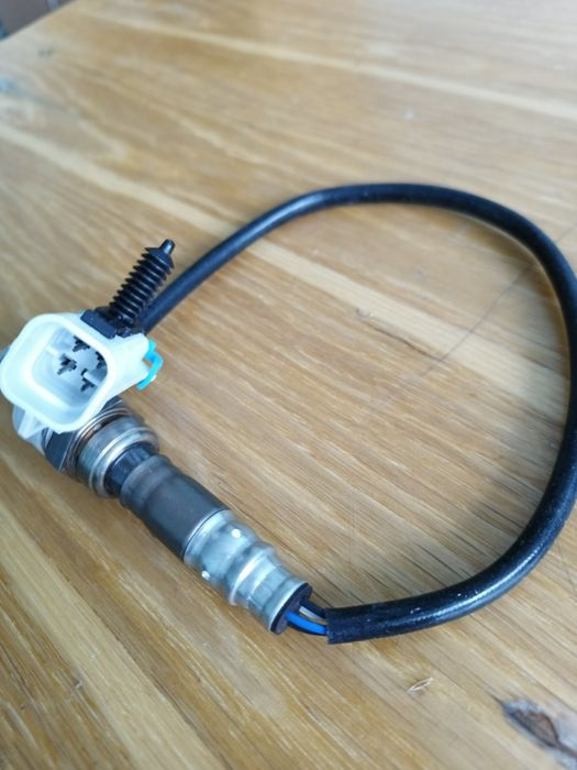 Датчик кисню (лямбда зонд) верхній.