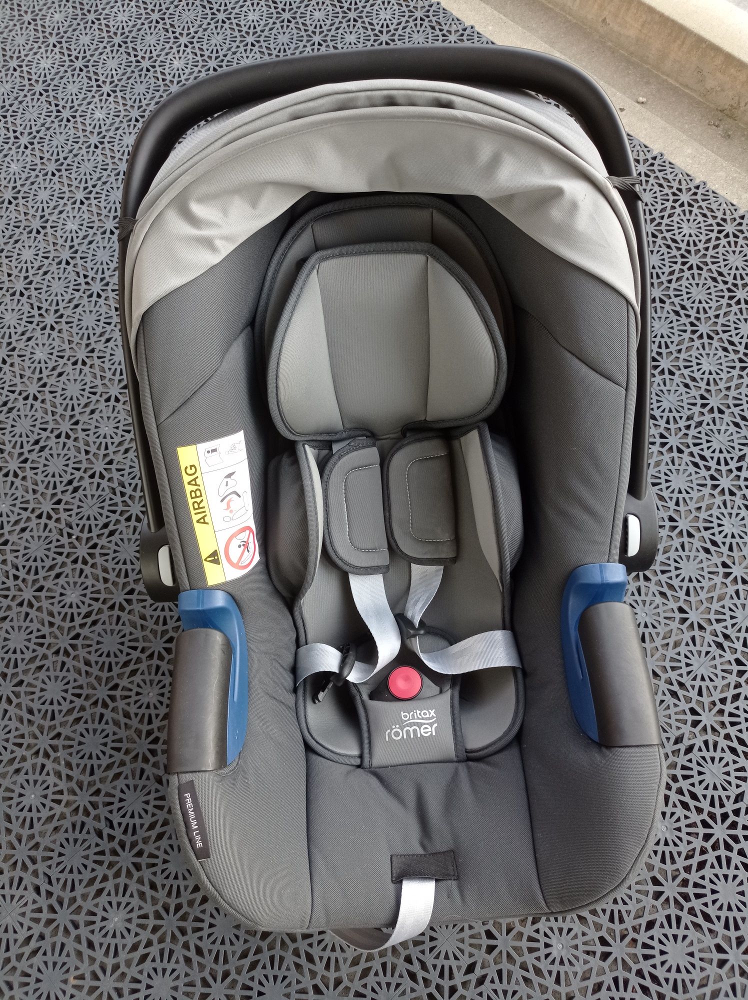 Автокресло люлька Britax-Romer Baby-Safe Grey