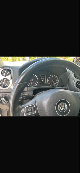 Volkswagen Tiguan продам