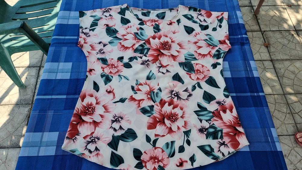 Блузка женская летняя новая