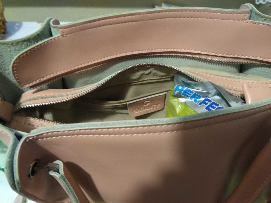 Жіноча шкіряна сумка