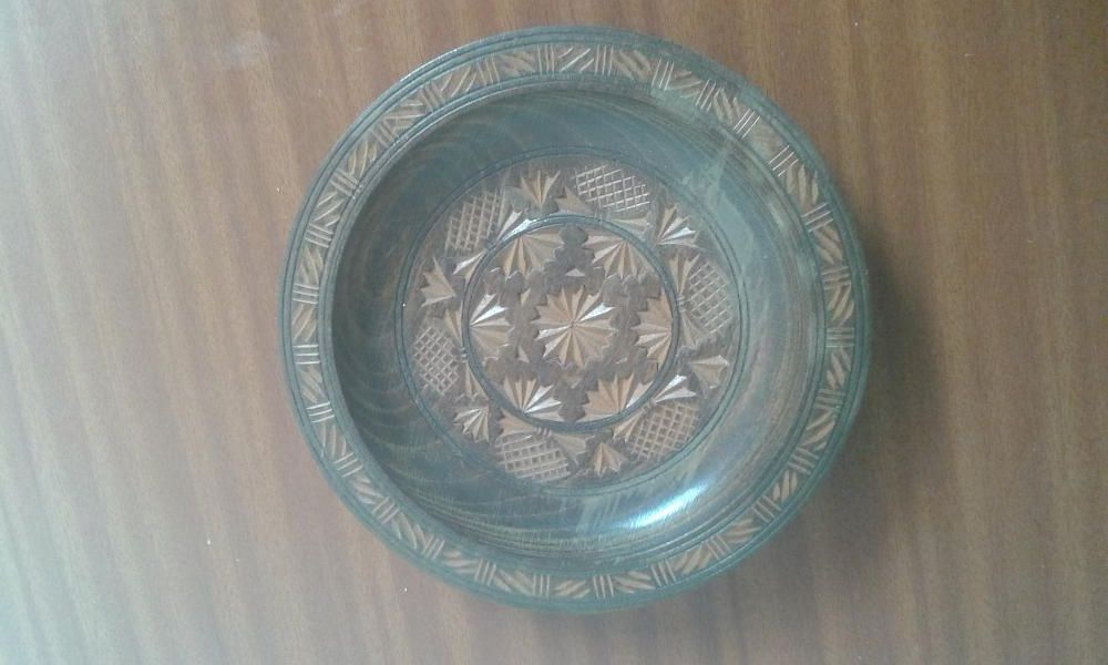 Prato dec. em Madeira fabrico Alemão