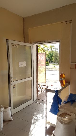 Продається приміщення під магазин , аптеку , чи офіс