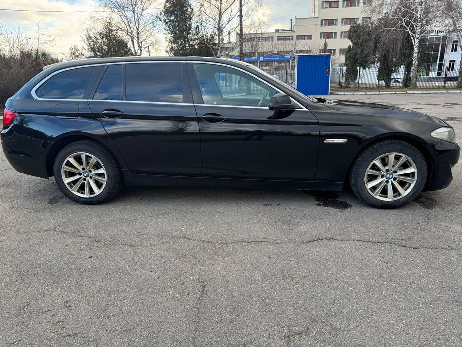 БМВ 520 Ф11 BMW 520 F11