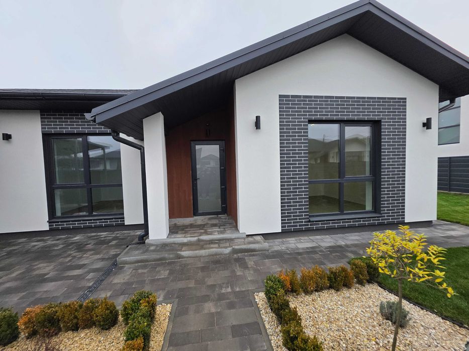 Продаж сучасного будинку з ремонтом в Крюківщині - без комісії!