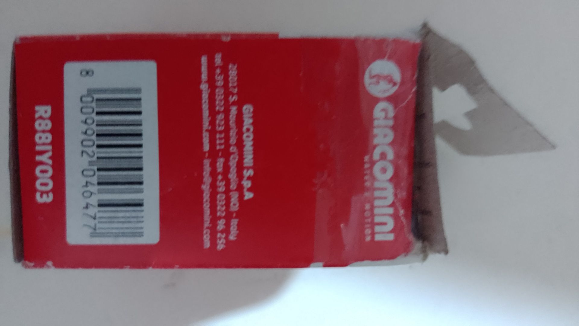 Odpowietrznik automatyczny 1/2" firmy Giacomini.

Odpowietrznik nowy n