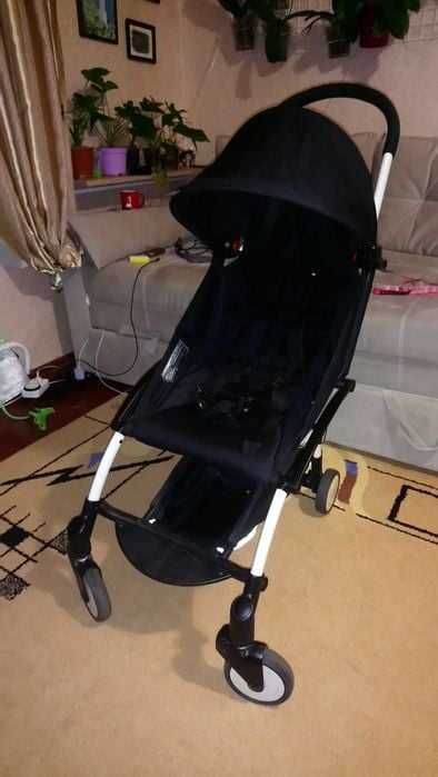Прогулянковий візок Recaro babyzen yoyo