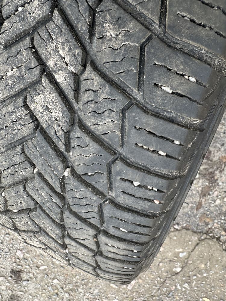 Продам шины Michelin X-Ice snow