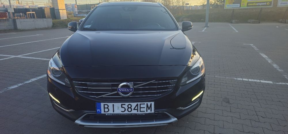 Volvo v60 bogata wersja