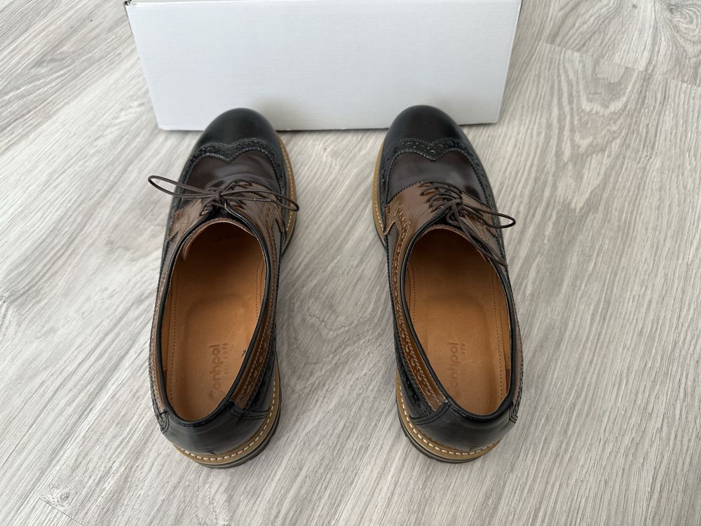Buty klasyczne OLIVIER II marki conhpol
