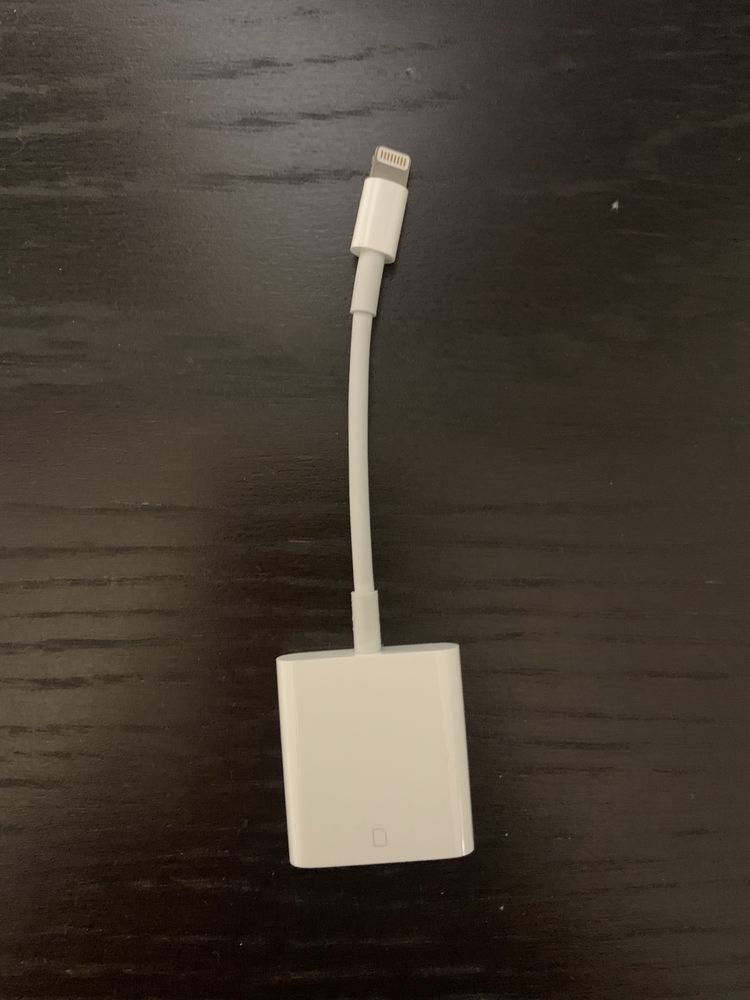 Apple Lightning to SD Card Camera Reader