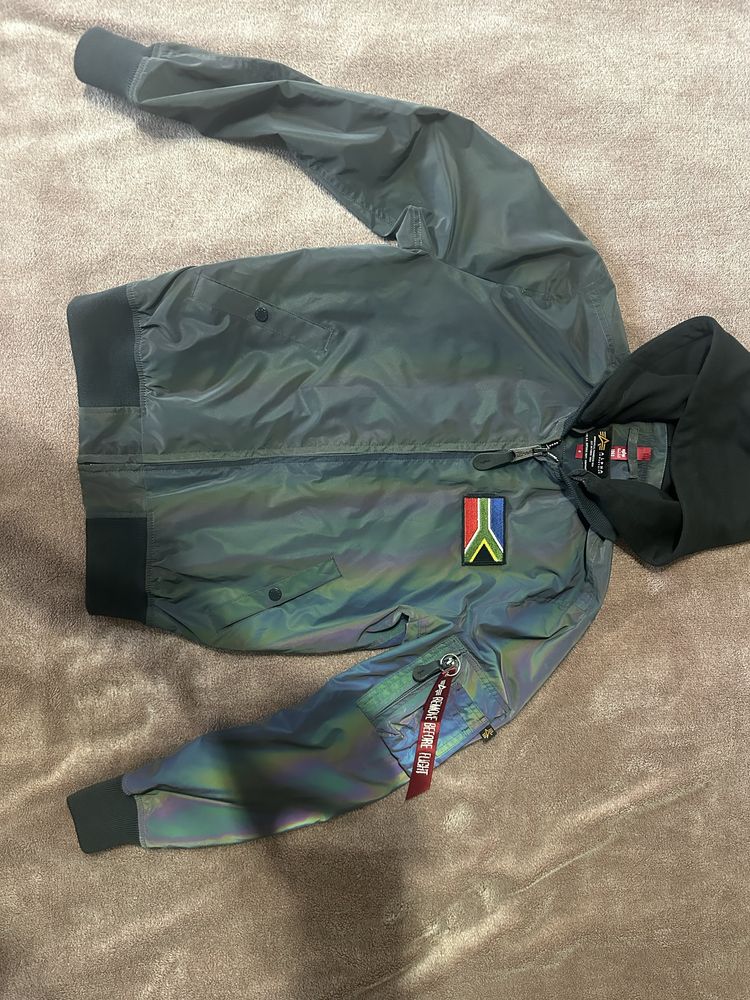 Alpha Industries MA-1 LW HD Rainbow Reflective Jacket