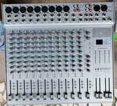 Mesa mistura SPIRIT amplificada com efeitos 2X250 W