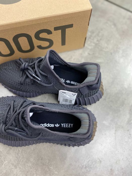 Мужские текстильные кроссовки Yeezy Boost 350 V2 Cinder изи буст ob184