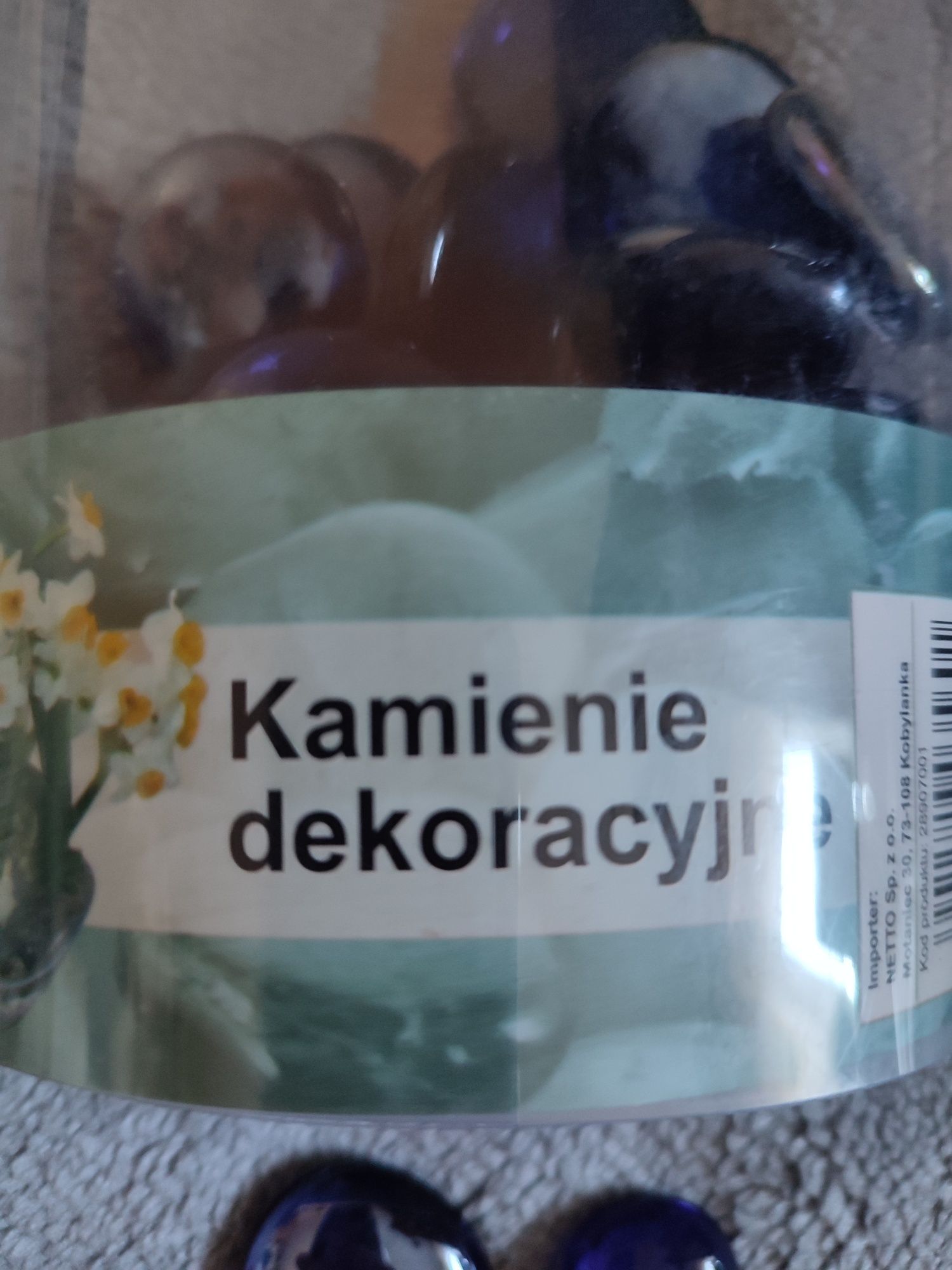 Kamienie dekoracyjne ,2 komplety nowe.