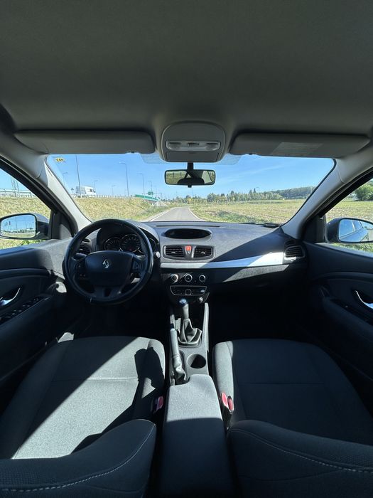 Renault fluence 1.6 16v 110km Drugi właściciel salon Polska