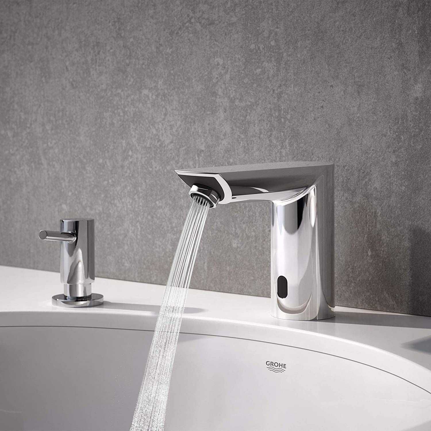 Бесконтактный электронный смеситель GROHE 36468000 BAU Cosmopolitan E